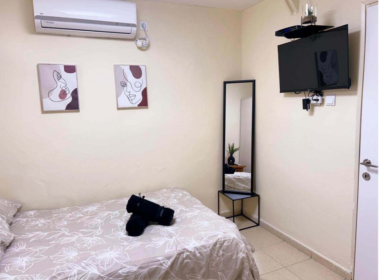 Guy'S Apartment Ейлат Екстер'єр фото